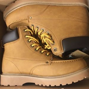 Men Work Boots-Hiking Durable Size 8.5( Various Sizes Available )